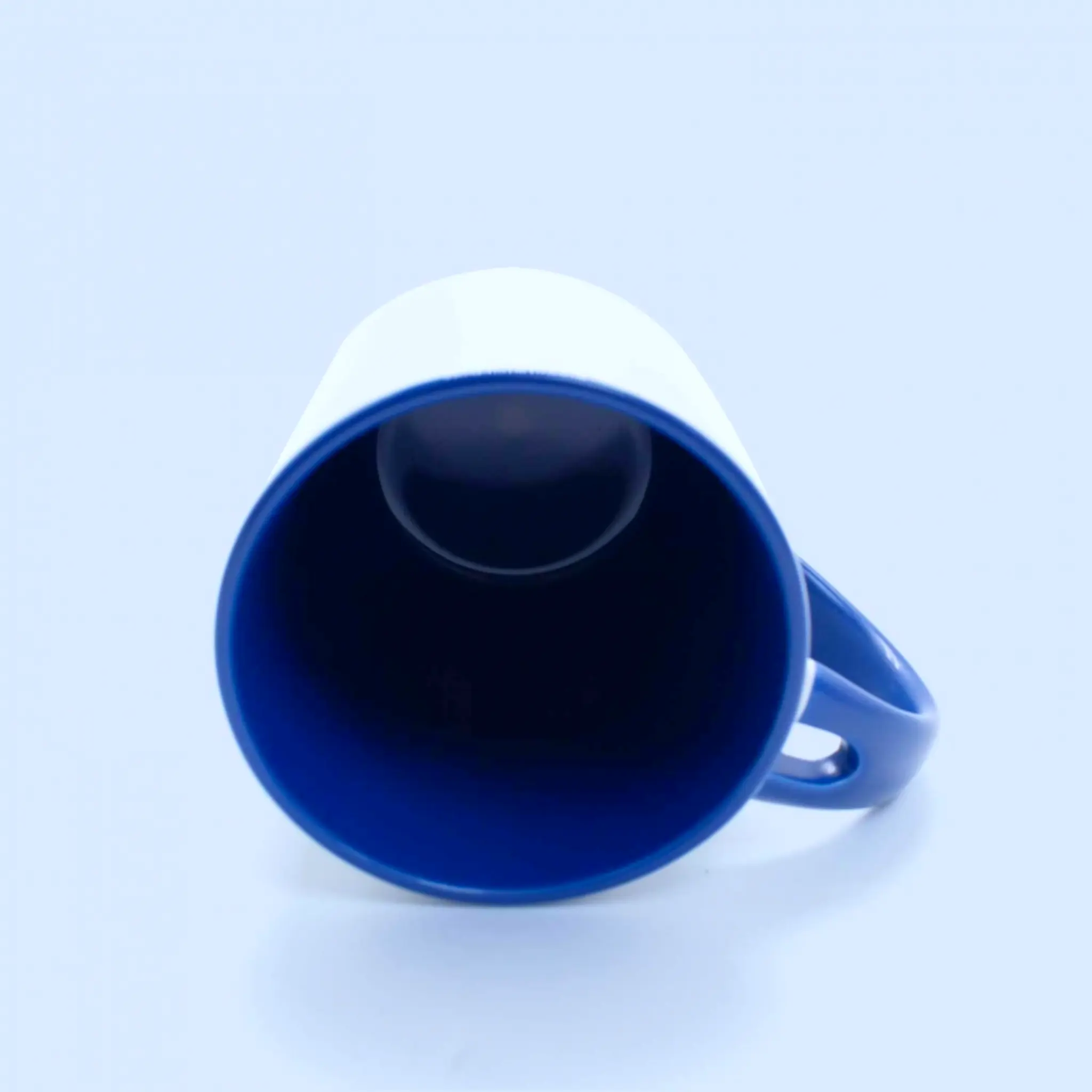 Interior azul del tazón con cuchara personalizado de 11 oz.